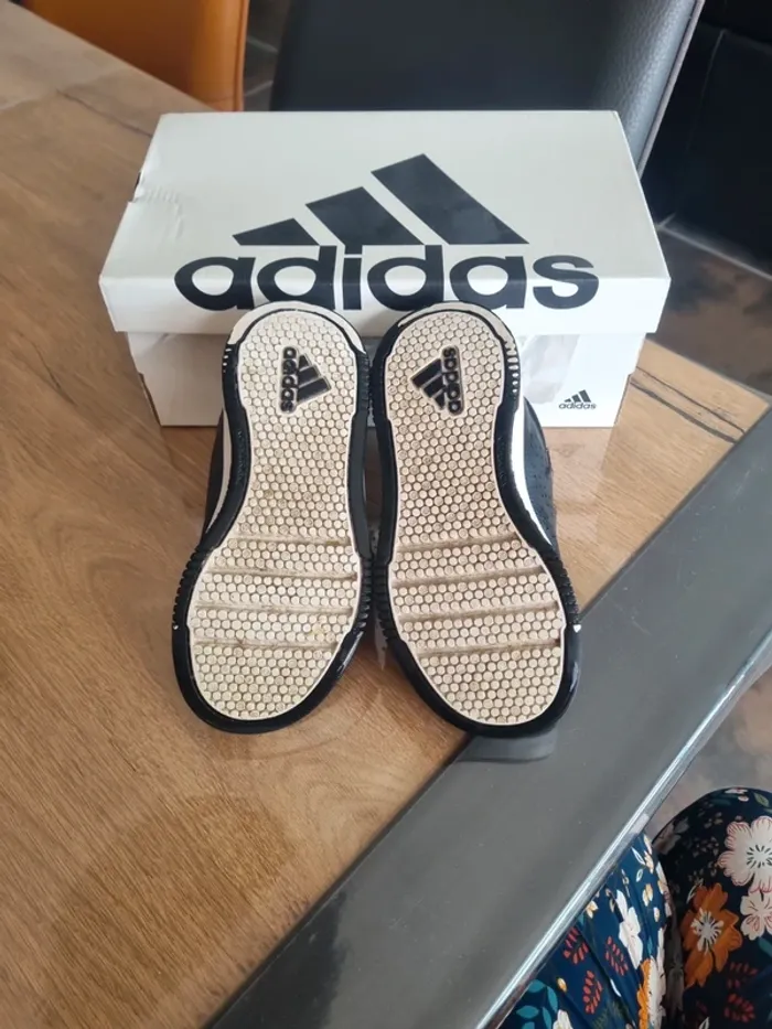 Basket adidas noir strach - photo numéro 3