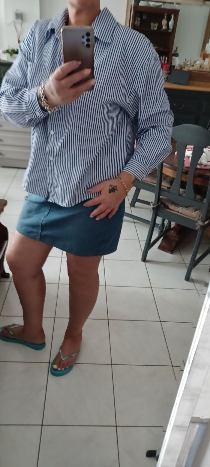 Très jolie chemise manches longues femme T 1 XL - photo numéro 3