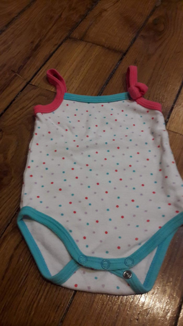 Lot de 2 bodies fille sans manche 3 mois - photo numéro 4