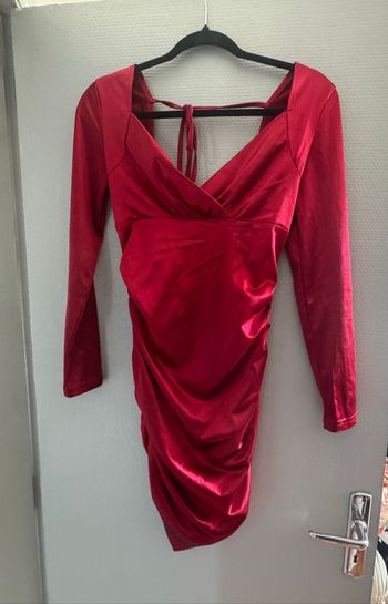 Robe rouge