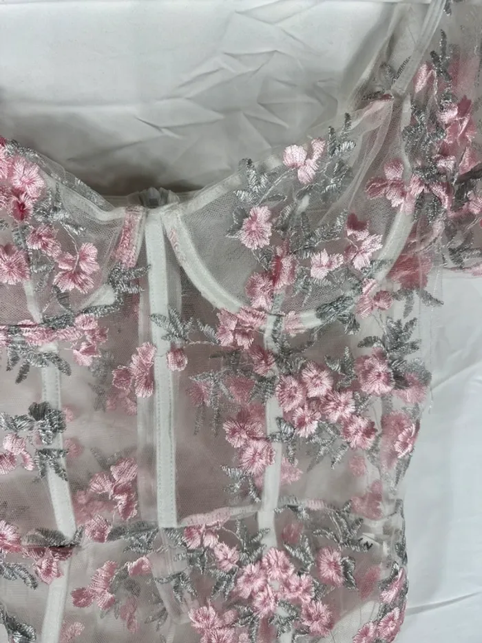 Body blanc transparent à fleurs SHEIN - photo numéro 3