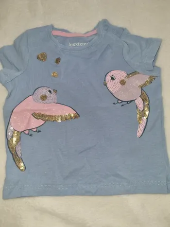 Tee-shirt manches courtes taille 6 mois