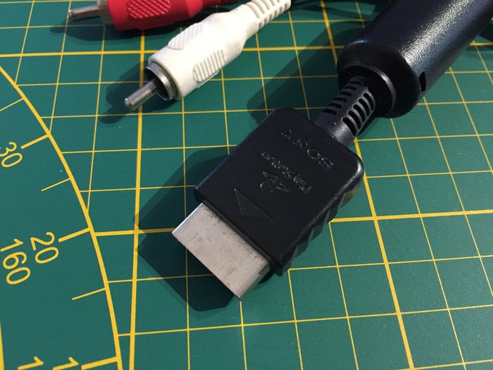 Câble vidéo pièce détachée Sony console PlayStation 2 slim SCPH-75004 #A59 - photo numéro 3