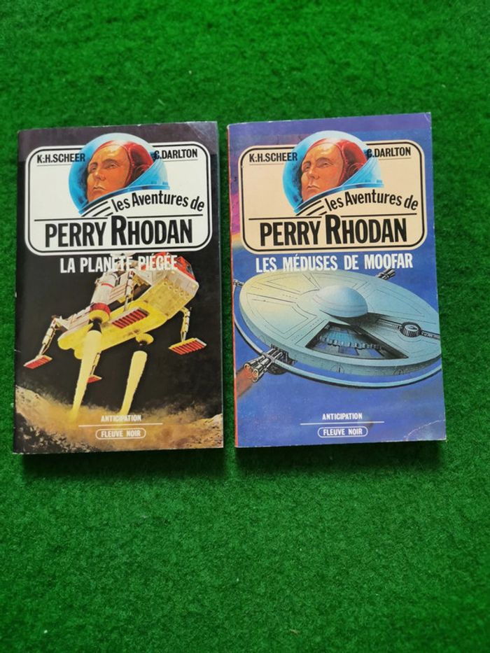 Perry Rhodan, lot de 2 livres de poche