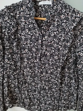 Chemise noire motifs léopard Promod 36