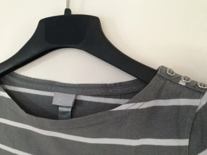 Tee shirt H&M - photo numéro 2