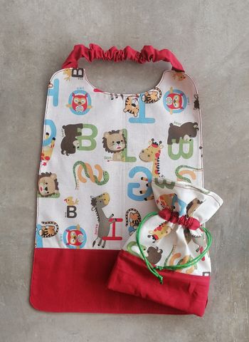 Serviette élastique et son pochon assorti