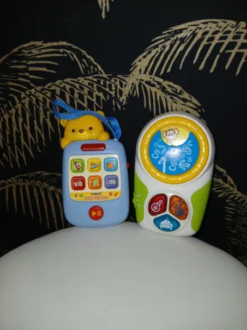 💚 Lot de 2 jouets.