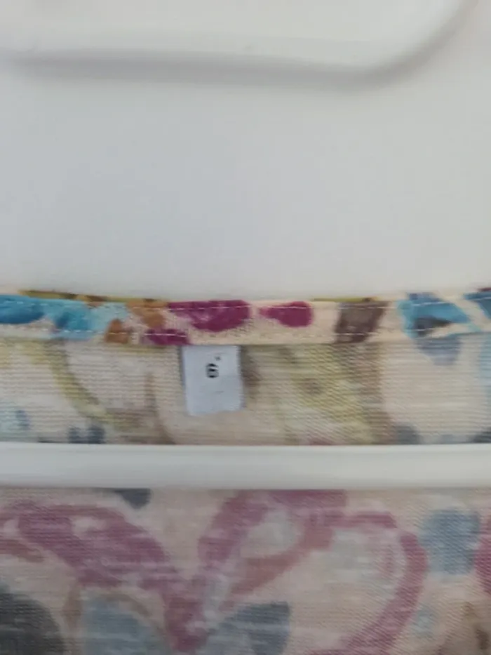 Pull fin femmes grande taille motifs fleuris TBE taille 6 - photo numéro 2