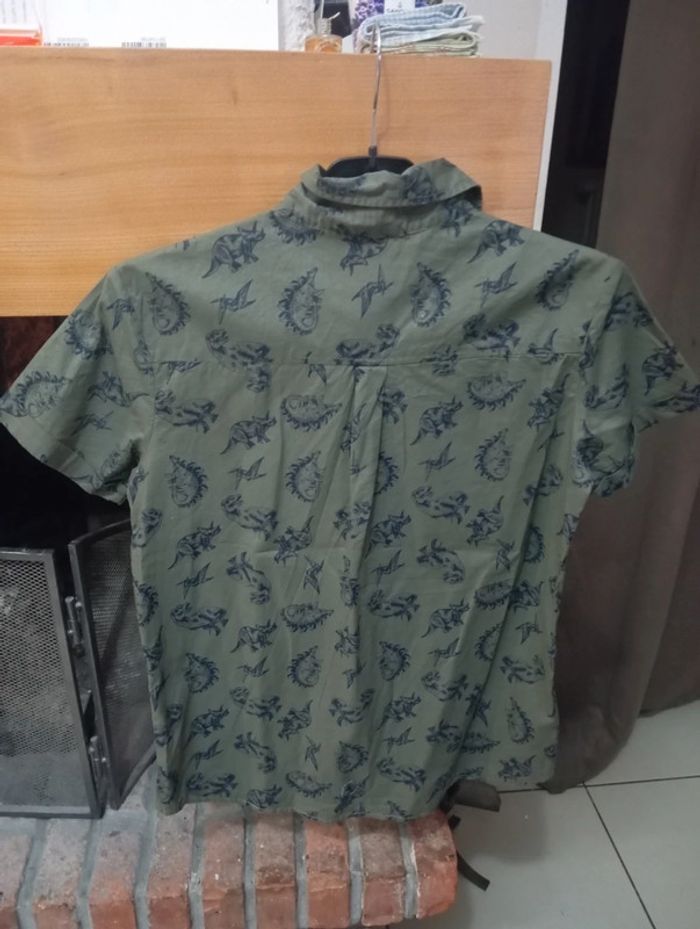 Chemise dinosaure 12 ans - photo numéro 3