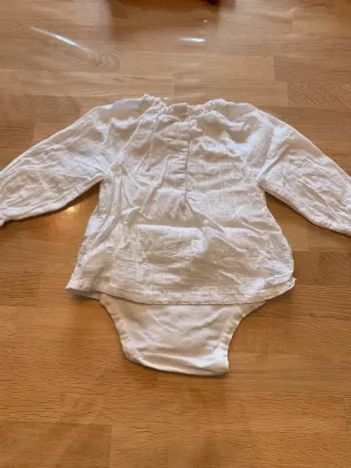 Blouse/body 12 mois - photo numéro 3