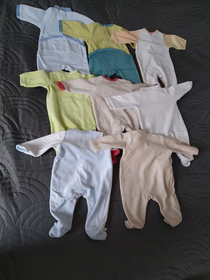 Pyjamas hiver 1 mois - photo numéro 2