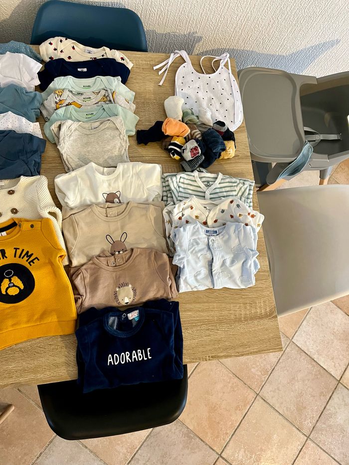 Lot de vêtements bébé 3 mois - photo numéro 4
