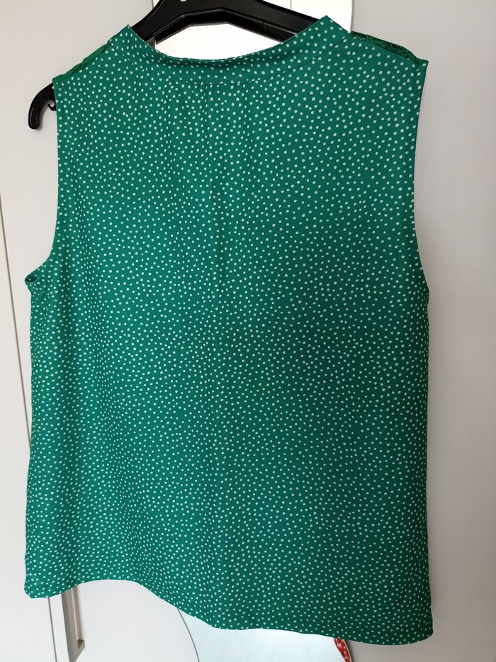 Haut vert - photo numéro 4