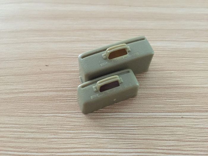 Bagage avant pièce détachée miniature Porsche 911 Carrera 1993 Burago 1/18 #A26