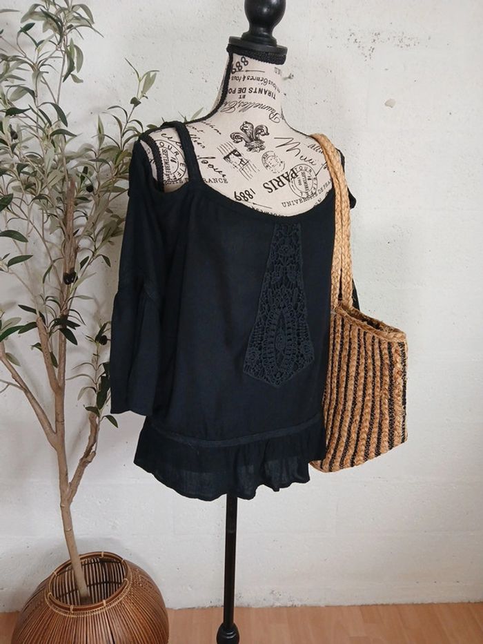 Blouse bohème épaules dénudées – Taille M Jennyfer- Très bon etat - photo numéro 3