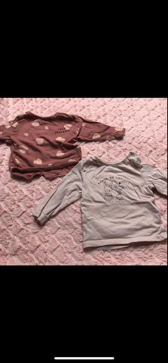 taille 3 mois en parfaite état ! Ni troue ni tache ! Envoie rapide