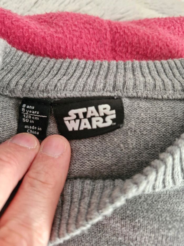 Pull stars wars 8 ans gris - photo numéro 2