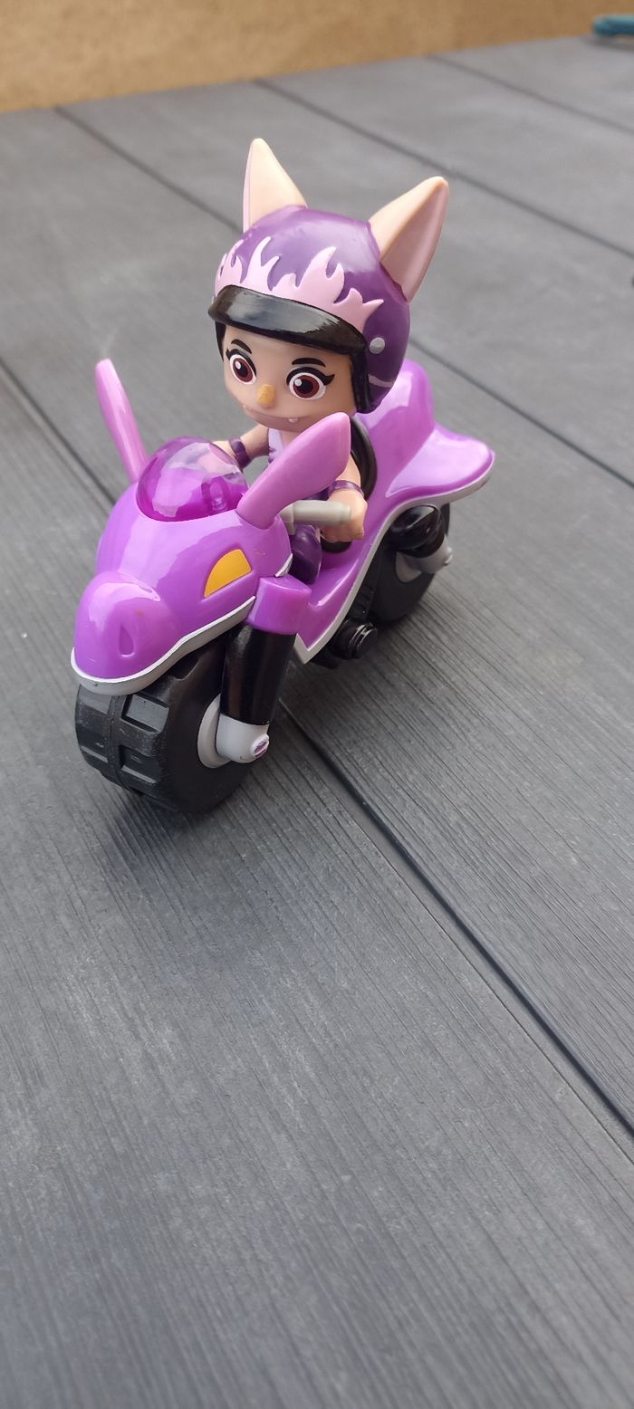 Figurine super wings - photo numéro 3