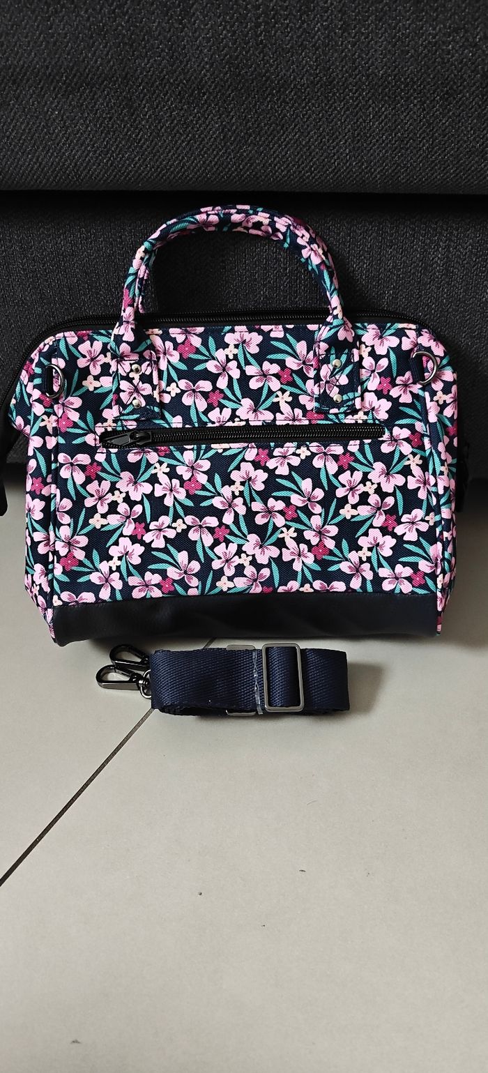 Crossbody M Cabaïa marine rose - photo numéro 2