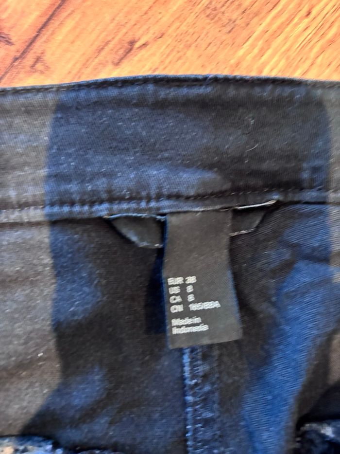 Pantalon slim noir H&M taille 38 - photo numéro 3