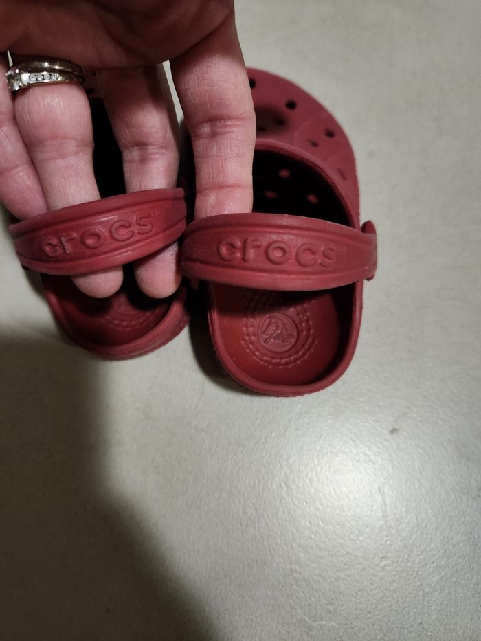 Crocs rouge unisexe - photo numéro 4