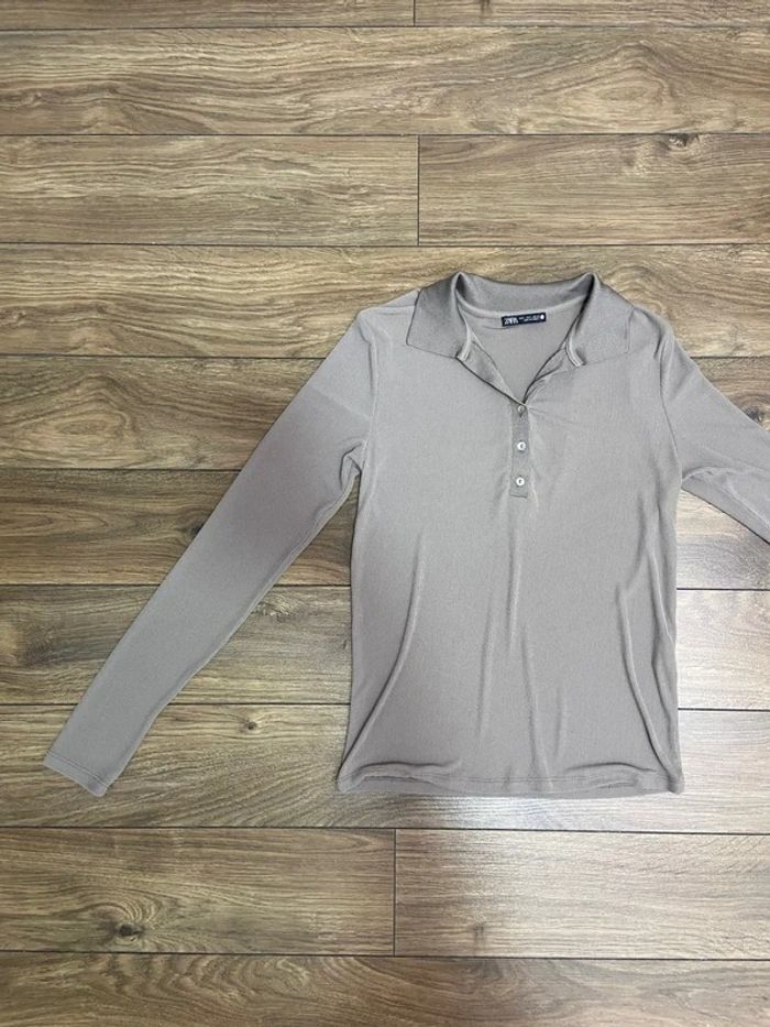 Haut manches longues col polo Zara belle matière