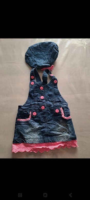 Robe.