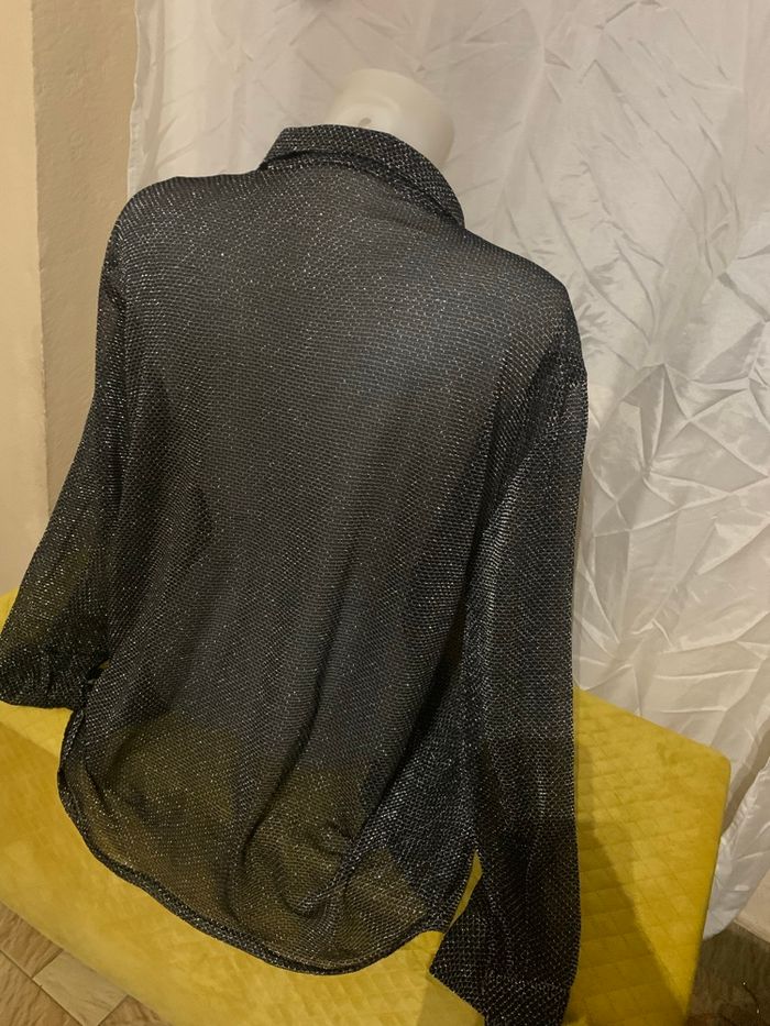 Chemise transparente argenté taille 42  -44 tres bon état idéal pour les fêtes 🥳 - photo numéro 5