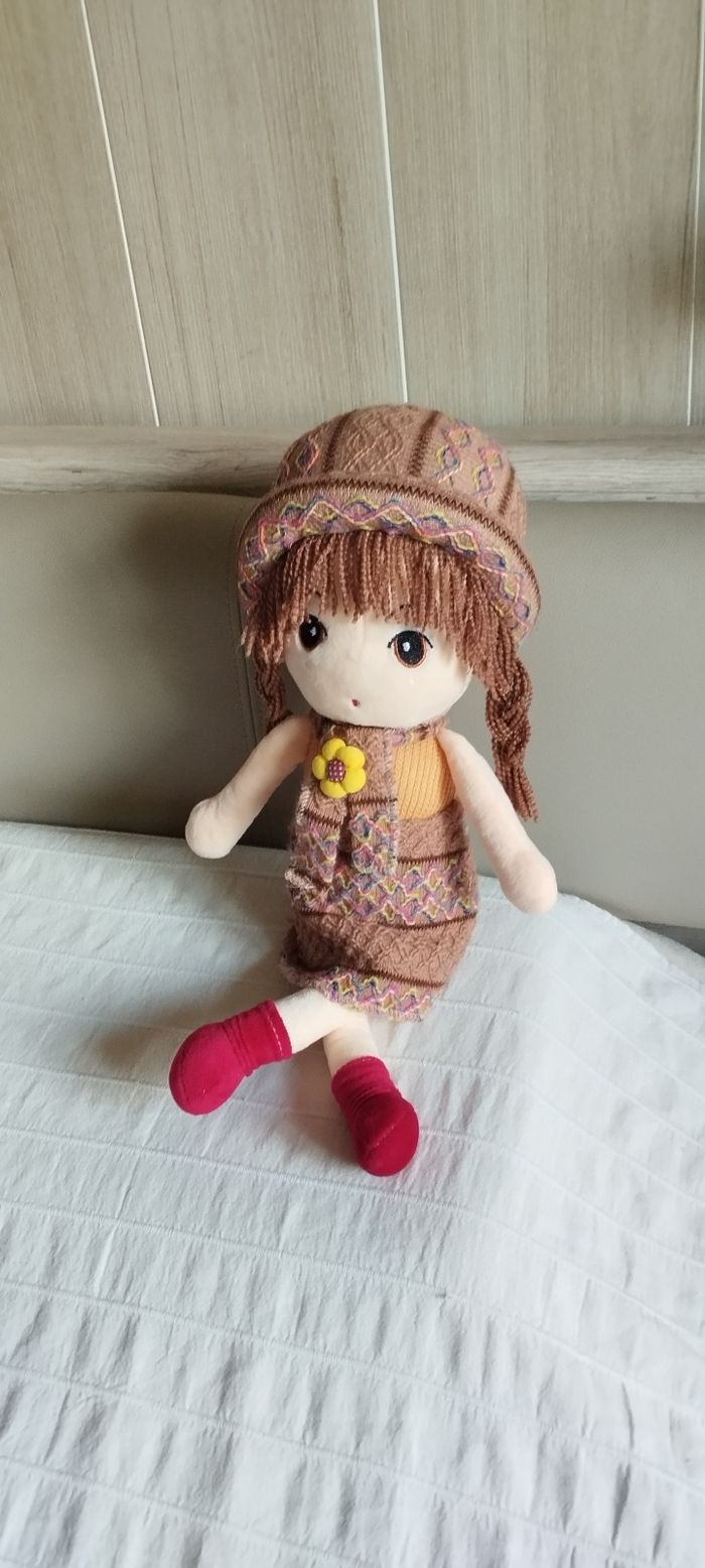 Poupée mousse et laine. - photo numéro 7