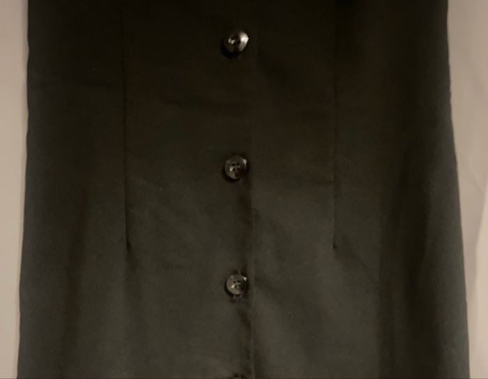 Jolie robe noire - photo numéro 2