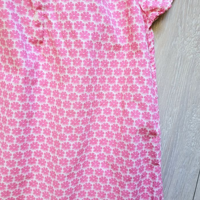 Robe légère rose à fleurs. Fille 6 ans. Marque Cfr - photo numéro 2