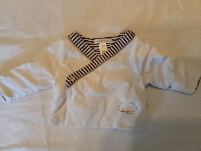 Hauts manche longues Bébé / 1 mois - photo numéro 3