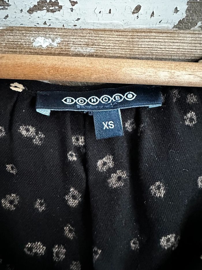 Robe Bonobo noir motif fleuri moutarde - photo numéro 4