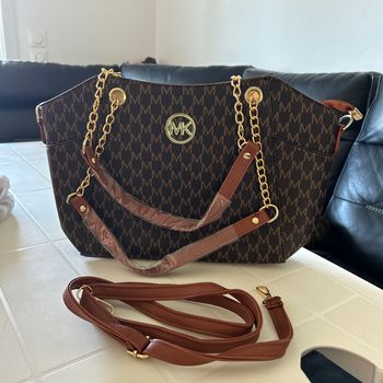 Sac à main grand