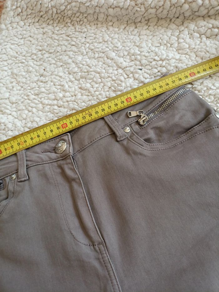 Pantalon taupe gris Bréal avec détails zippés grunge gothique - photo numéro 9