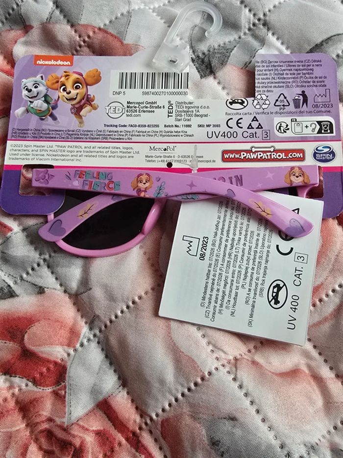 Lunette de soleil Stella paw patrol neuf - photo numéro 2