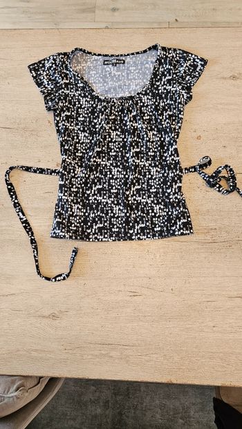 Blouse légère à manches courtes, noire et blanche, MustHave, M, non mis