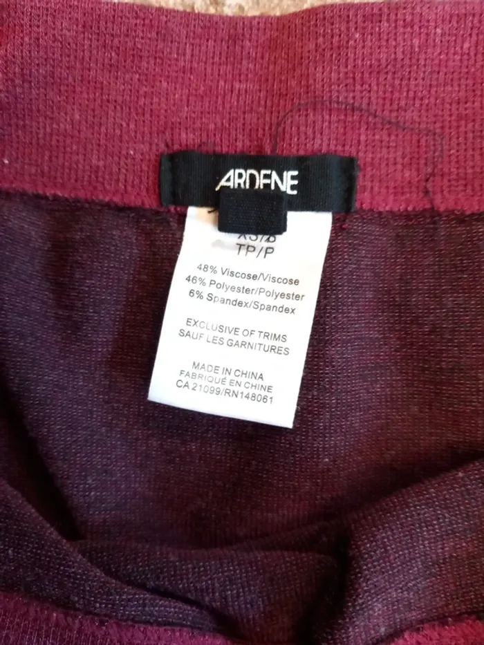 🩳pantalon legging elasthan T34 bordeaux - photo numéro 4