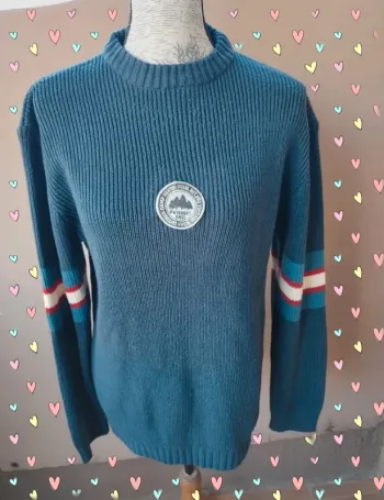 Pull taille L