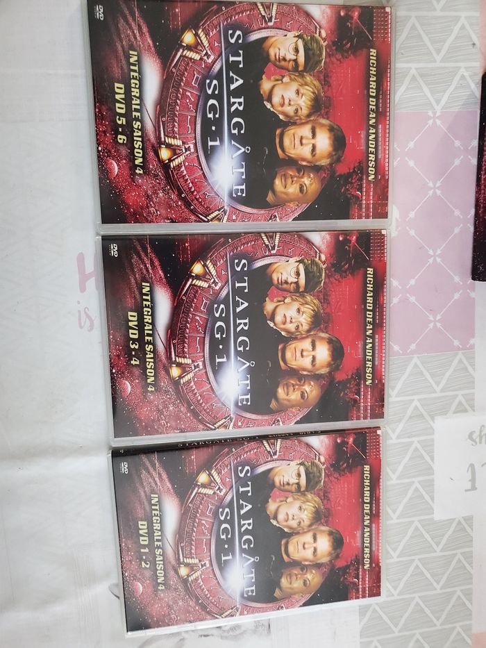 Coffret dvd stargate SG.1 - photo numéro 4