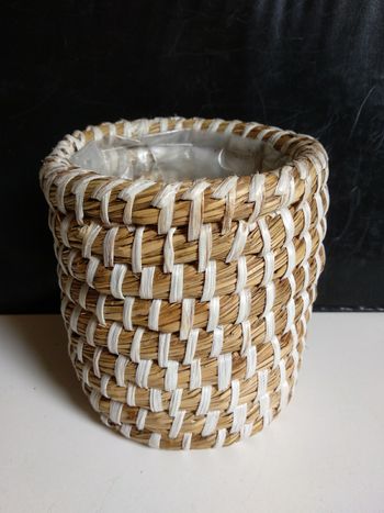 Cache pot en jonc de mer