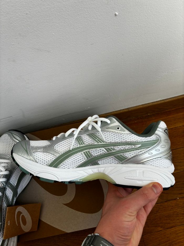 ASICS Gel Kayano 14 White/Slate Grey - Taille 44 - Neuves - photo numéro 8