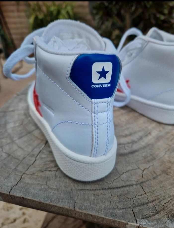 Converse - photo numéro 7
