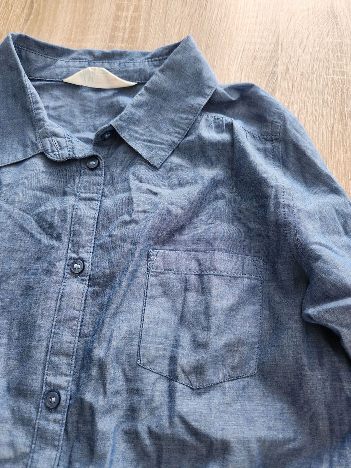 Chemise bleue - photo numéro 2