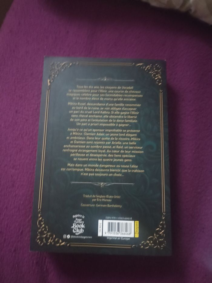 Livre - The Dark Descent - photo numéro 2