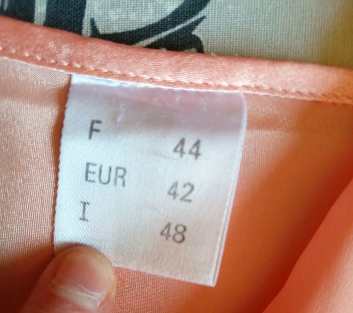 Nuisette Taille 44 - photo numéro 3
