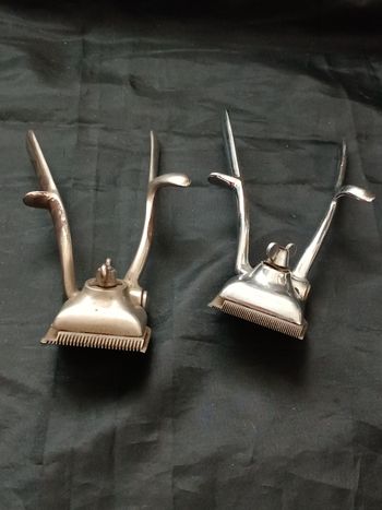 Anciennes tondeuses à cheveux 