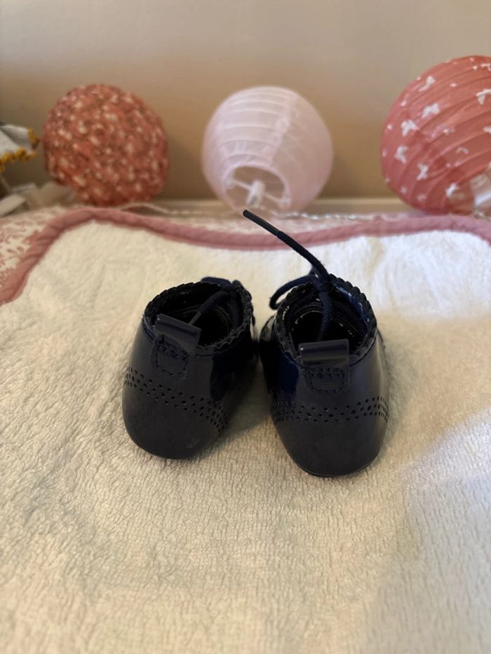 Chaussures bébé 1-6 mois - photo numéro 3