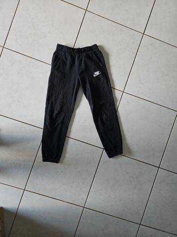 Pantalon de jogging nike 10/12 ans U42